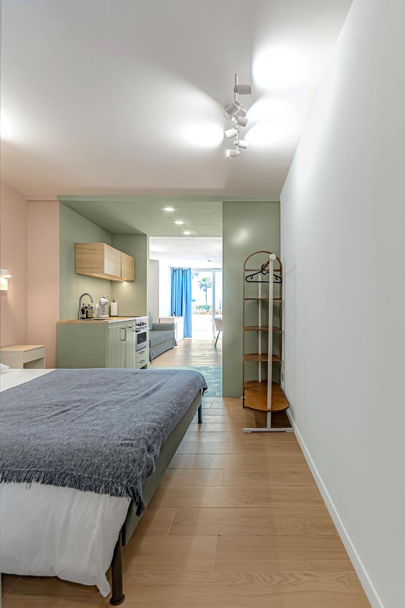 Newly Renovated Studio 2 Min From Playa La Arena Puerto de Santiago  Exterior photo