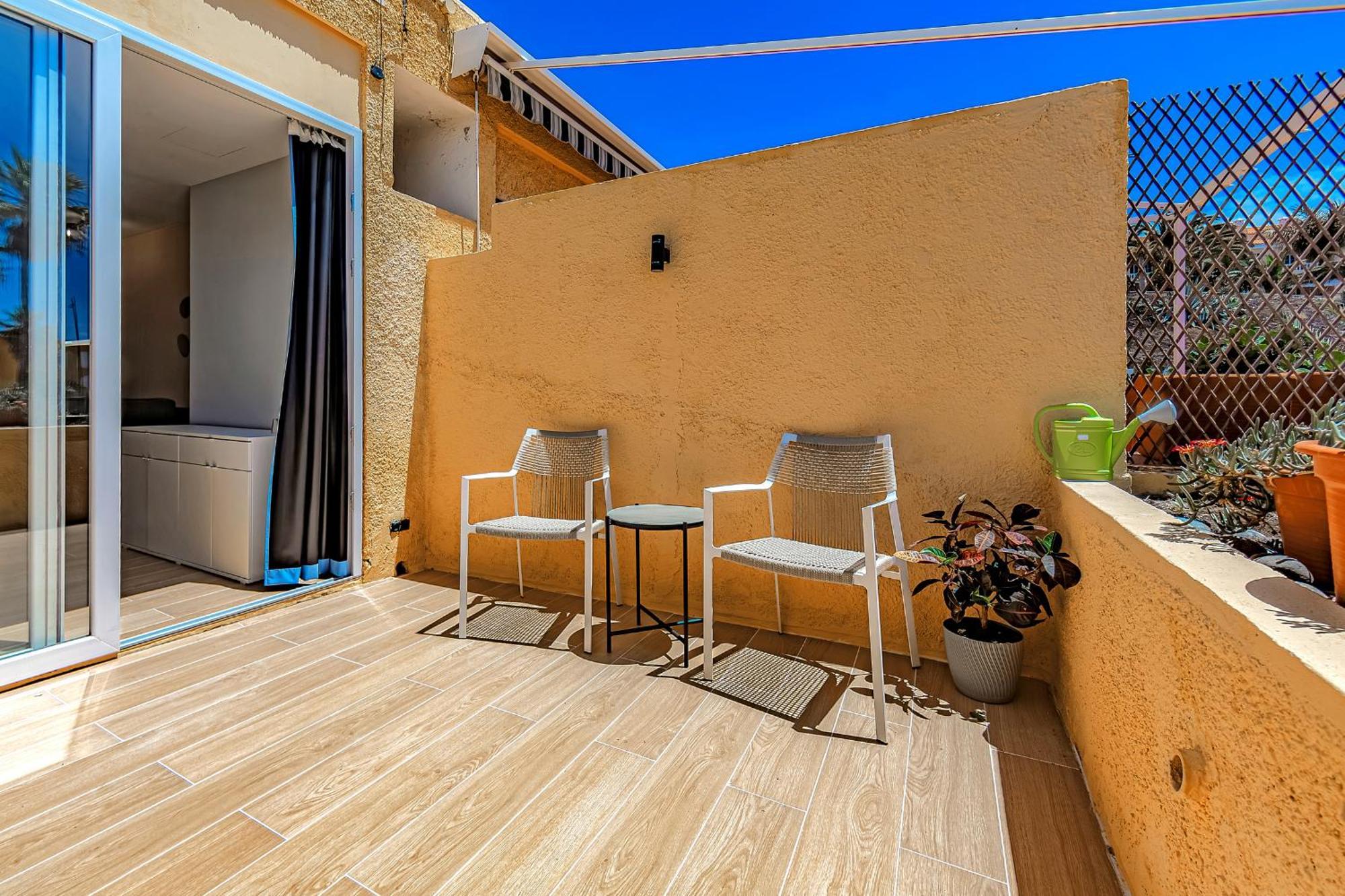 Newly Renovated Studio 2 Min From Playa La Arena Puerto de Santiago  Exterior photo